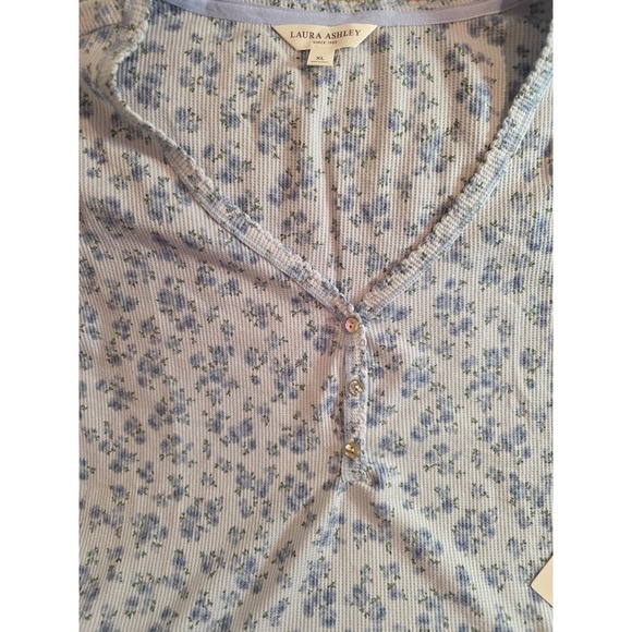 Laura Ashley Blue Ditsy Floral Fine Ribbed Shrt Sleeve Henley Soft Top NWT Sz XL - Picture 2 of 7